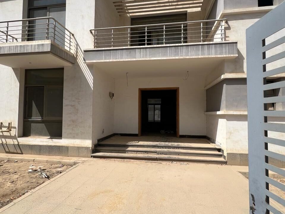 Villa 4 bedrooms for resale in Tag Sultan in New Cairo 28