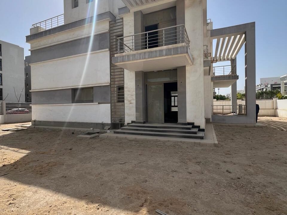 Villa 4 bedrooms for resale in Tag Sultan in New Cairo 34